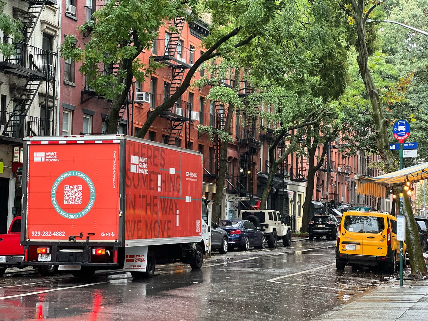 Avant-garde Moving & Storage Inc equipment